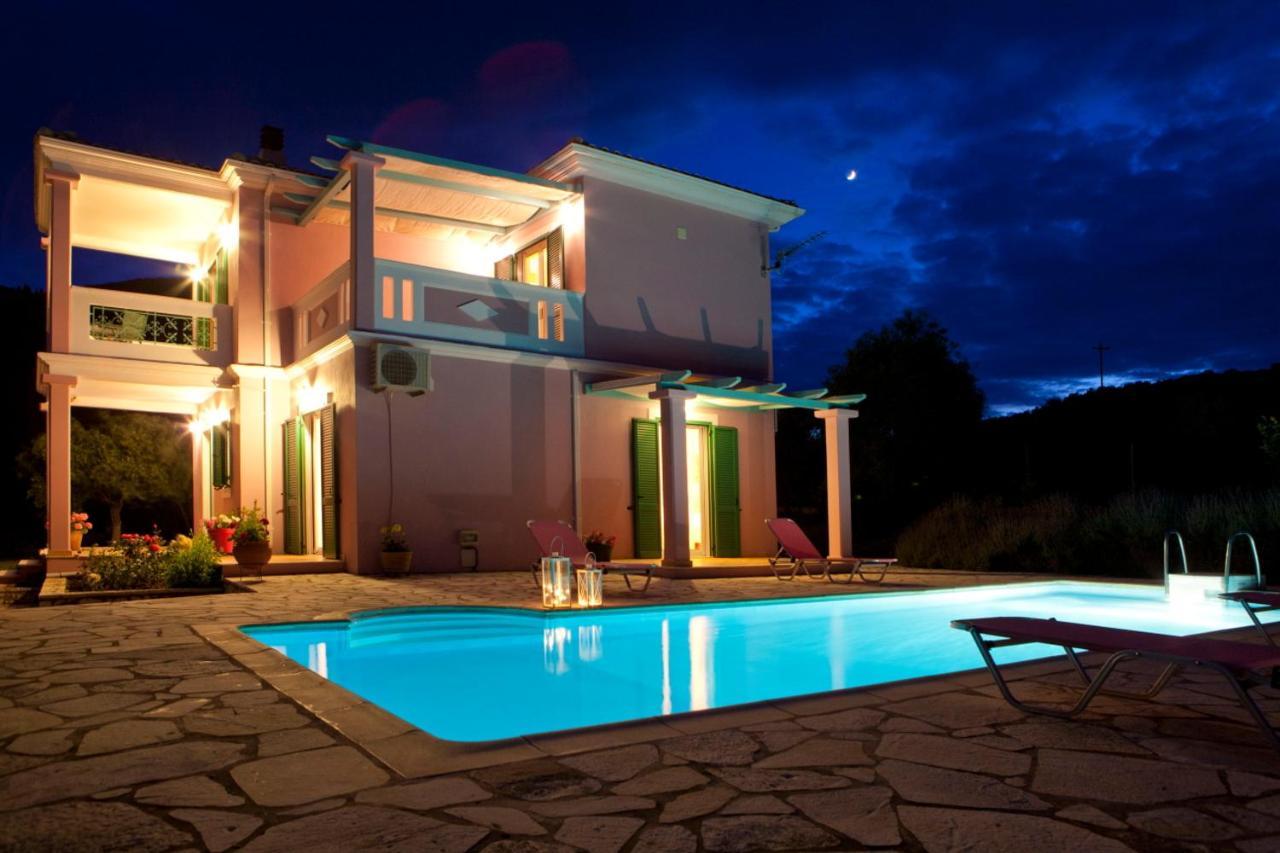 Pantheon & Danae Luxury Villas 시보타 외부 사진